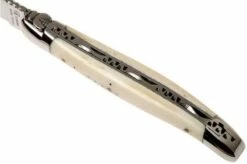 Laguiole En Aubrac Classic 12cm White Bone L0212OSI-FSI1 17 Laguiole En Aubrac Classic 12cm White Bone L0212OSI-FSI1 -KNIVESANDTOOLS Sales AUL0212OSI FSI1 07 laguiole en aubrac aul0212osi fsi1 07