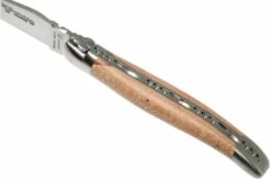Laguiole En Aubrac Classic 12cm Plane-tree L0212PYNI/FSB1 16 Laguiole En Aubrac Classic 12cm Plane-tree L0212PYNI/FSB1 -KNIVESANDTOOLS Sales AUL0212PYNI FSB1 07 laguiole en aubrac