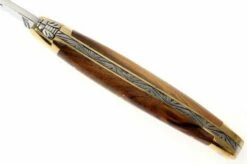 Forge De Laguiole - Natural Wood Folder, Pistachiowood 10 Forge De Laguiole - Natural Wood Folder, Pistachiowood -KNIVESANDTOOLS Sales LA1211PI 04 forge de laguiole vouwmes la1211pi d4
