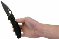 Spyderco Manix 2 Black C101GPBBK2 Pocket Knife -KNIVESANDTOOLS Sales SPC101GPBBK2 08 spyderco v202003