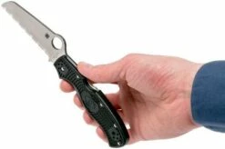 Spyderco Rescue 3 C14SBK3 Serrated Rescue Knife -KNIVESANDTOOLS Sales SPC14SBK3 08 spyderco spc14sbk3 08