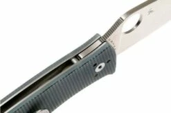 Spyderco Polestar C220GPGY Pocket Knife, Sal Glesser Design -KNIVESANDTOOLS Sales SPC220GPGY 06 spyderco spc220gpgy 06