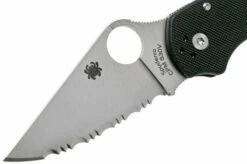 Spyderco Para 3 C223PBK Serrated Pocket Knife -KNIVESANDTOOLS Sales SPC223GS 03 spyderco