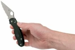 Spyderco Para 3 Light-weight C223PBK Serrated FRN CTS-BD1N Pocket Knife -KNIVESANDTOOLS Sales SPC223SBK 08 benchmade