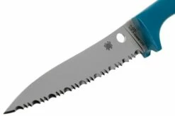 Spyderco Counter Puppy Serrated Tomato Knife Blue, K20SBL 10 Spyderco Counter Puppy Serrated Tomato Knife Blue, K20SBL -KNIVESANDTOOLS Sales SPK20SBL 03 spyderco