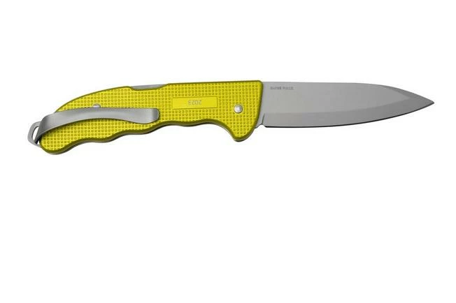 Victorinox Hunter Pro Alox Limited Edition 2023, 0.9415.L23 Electric Yellow, Hunter Pocket Knife 4 Victorinox Hunter Pro Alox Limited Edition 2023, 0.9415.L23 Electric Yellow, Hunter Pocket Knife - Image 2