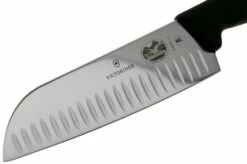 Victorinox Fibrox Santoku 17 Cm, 5.2523.17 10 Victorinox Fibrox Santoku 17 Cm, 5.2523.17 -KNIVESANDTOOLS Sales VT5 2523 17 03 victorinox