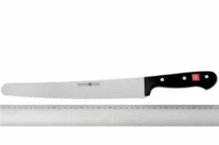 Wüsthof WÜSTHOF Gourmet Super Slicer, 4519/26 9 Wüsthof WÜSTHOF Gourmet Super Slicer, 4519/26 -KNIVESANDTOOLS Sales WU4519 04 wusthof 4519 26 gourmet super slicer d4