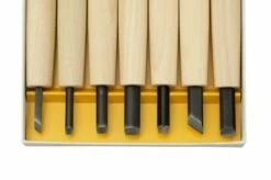 Yoshiharu Y-7 Mitomoto Japanese Wood Carving Knives, Set Of 7 -KNIVESANDTOOLS Sales YSH 015 03 yoshiharu 1