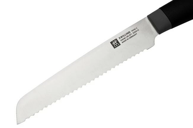 Zwilling Now S 1009648 Serrated Utility Knife, 13 Cm 5 Zwilling Now S 1009648 Serrated Utility Knife, 13 Cm - Image 3