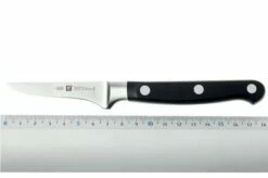 Zwilling J.A. Henckels Professional "S" Paring Knife 6 Cm (2,75") -KNIVESANDTOOLS Sales ZW31020 060 04 zwilling professional s 31020 16 groentemesje d4