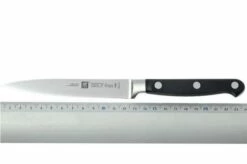 Zwilling J.A. Henckels Professional "S" Paring Knife 13 Cm (5") 9 Zwilling J.A. Henckels Professional "S" Paring Knife 13 Cm (5") -KNIVESANDTOOLS Sales ZW31020 130 04 zwilling professional s 31020 130 officemes d4