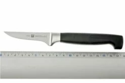 Zwilling J.A. Henckels Four Star Paring Knife 2 3/4" -KNIVESANDTOOLS Sales ZW31070 060 04 zwilling 4star 31070 060 groentemes d4
